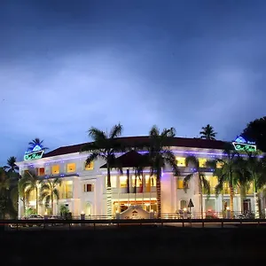 **** Hotel Port Palace Inde